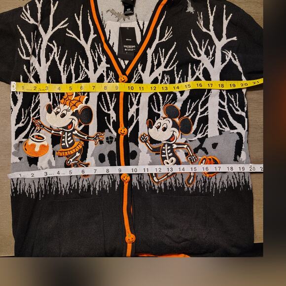 Disney Mickey & Friends Halloween Cardigan Sweater Pumpkin Button Black/Orange M - Picture 6 of 14